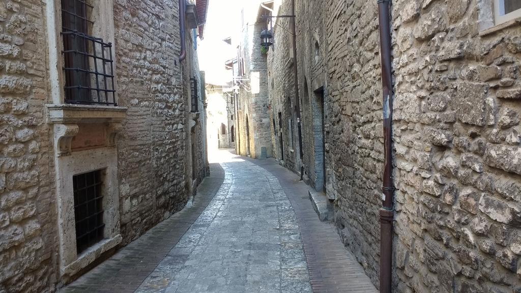 Camere Calocci Assisi Luaran gambar