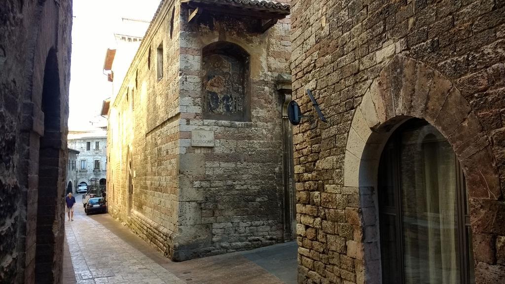 Camere Calocci Assisi Luaran gambar