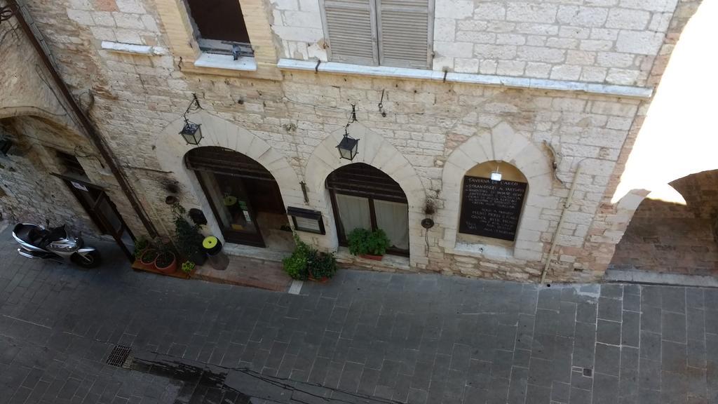 Camere Calocci Assisi Luaran gambar