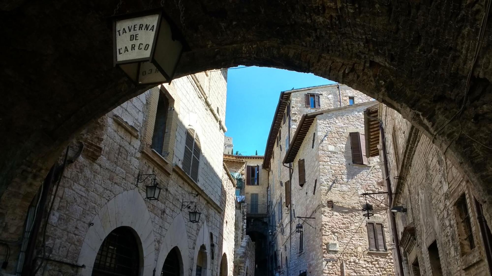 Camere Calocci Assisi Luaran gambar